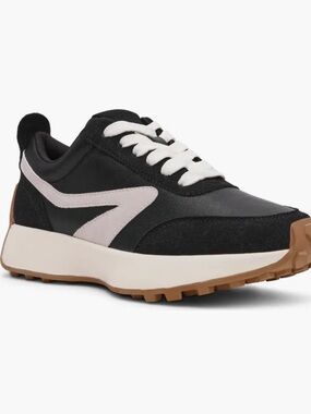 Brantley Dolce Vita sneakers